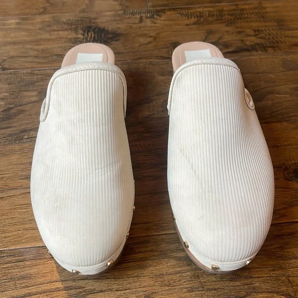 Dolce Vita Beige Mules with Wooden Platform - Picture 2 of 6